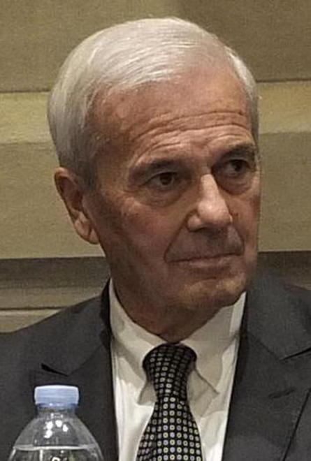 “Simoni si nasce”, il mister a Livorno con la sua autobiografia