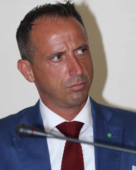 «Lasciamo il coprifuoco in piazza» 