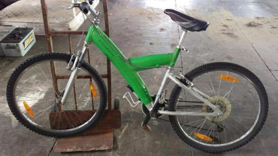La polizia recupera tre biciclette rubate