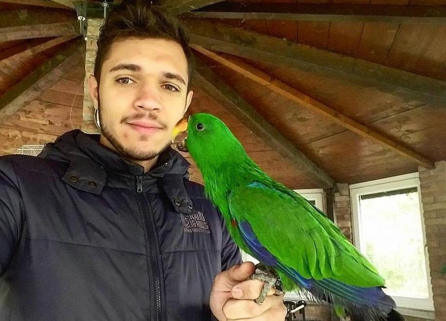 «La mia vita con i pappagalli» 