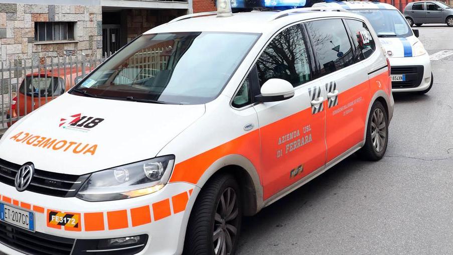 Pedone ferito in via Fabbri
