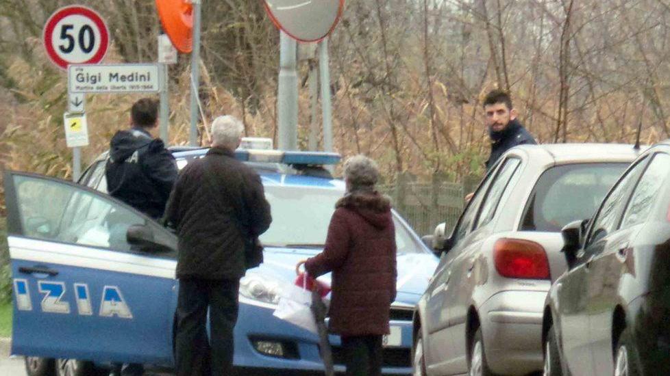 Due rapine in strada ai danni di anziani