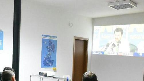 Anche Lucca volta le spalle a Renzi