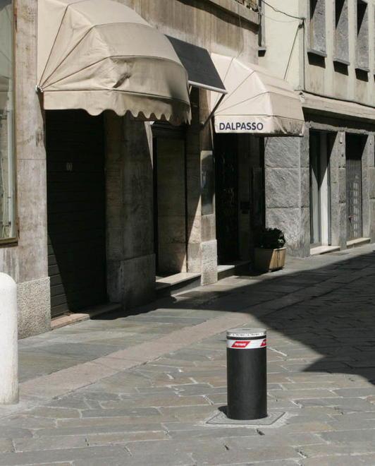 «Ambulanza bloccata per colpa del pilomat»