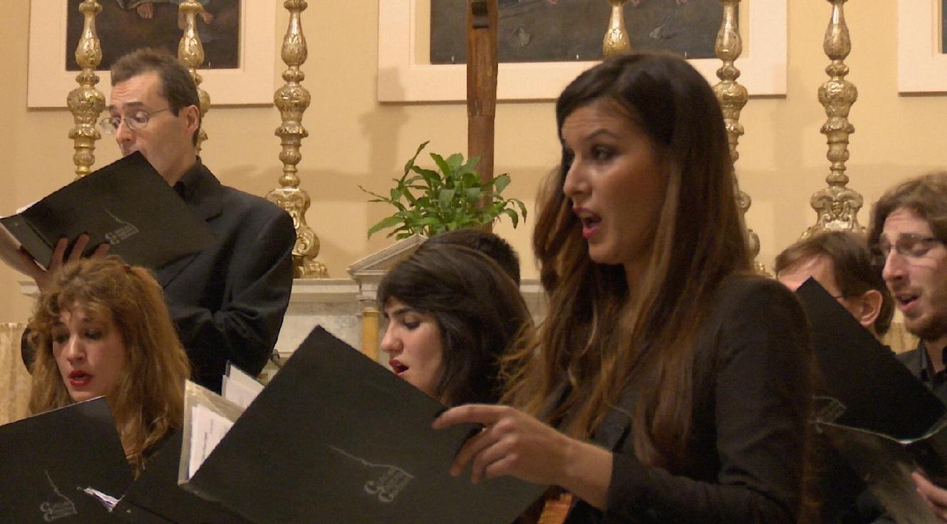 La musica polifonica incanta San Jacopo - video