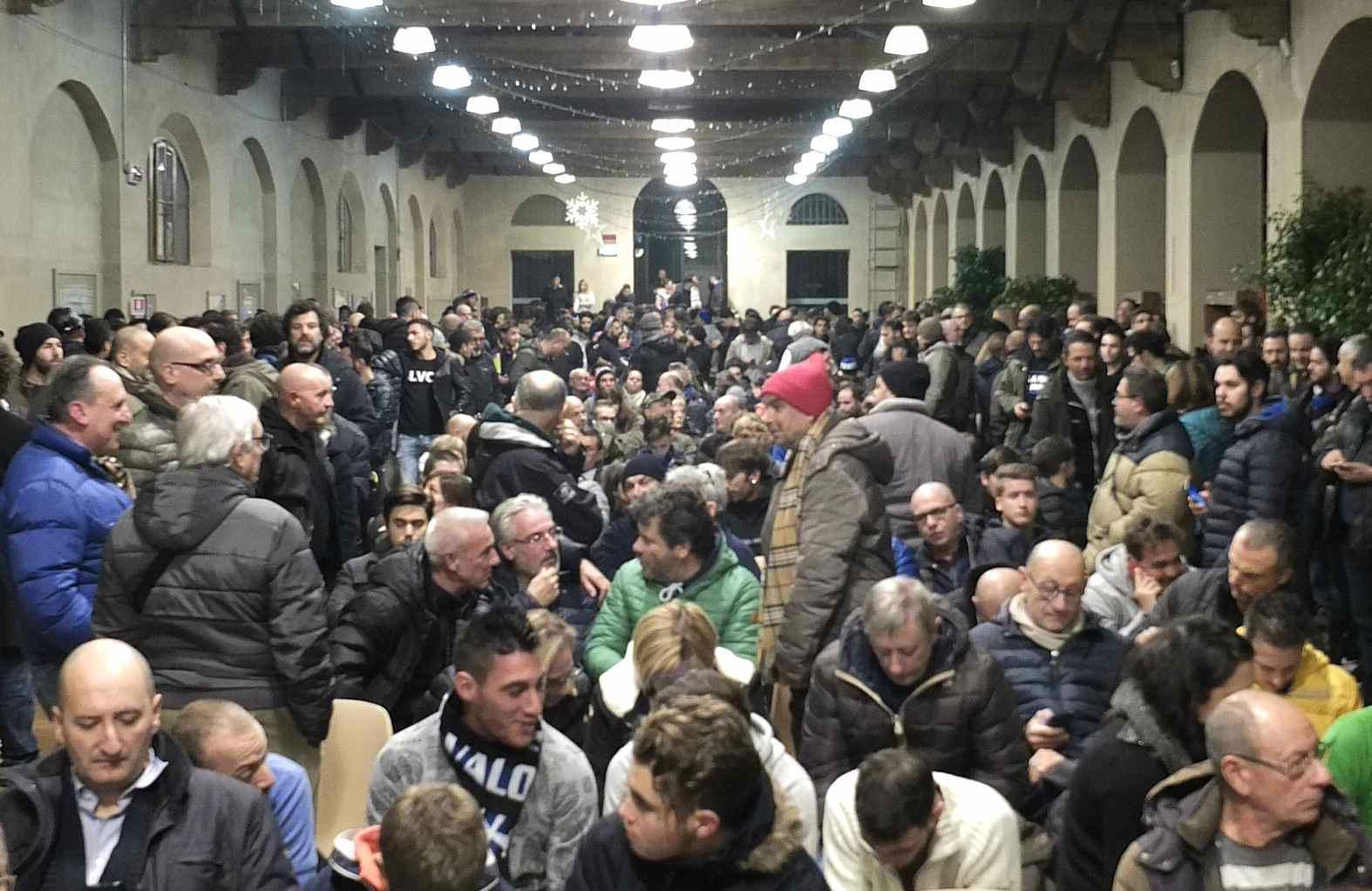 In 2000 all'assemblea: "Se Petroni non vende Pisa-Bari non si gioca" - Liveblog