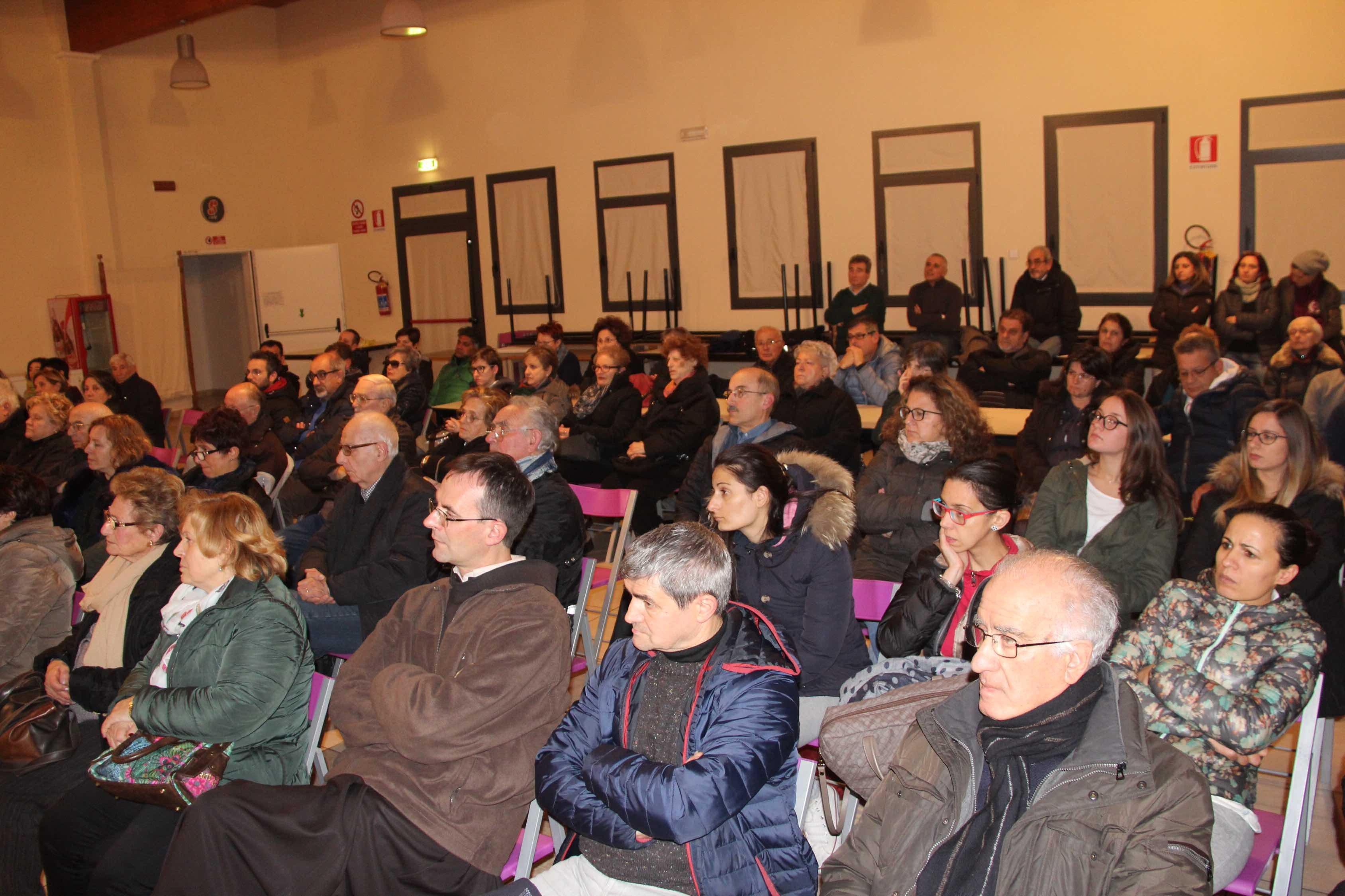 L'assemblea alla parrocchia dell'Ascensione sulla raccolta porta a porta