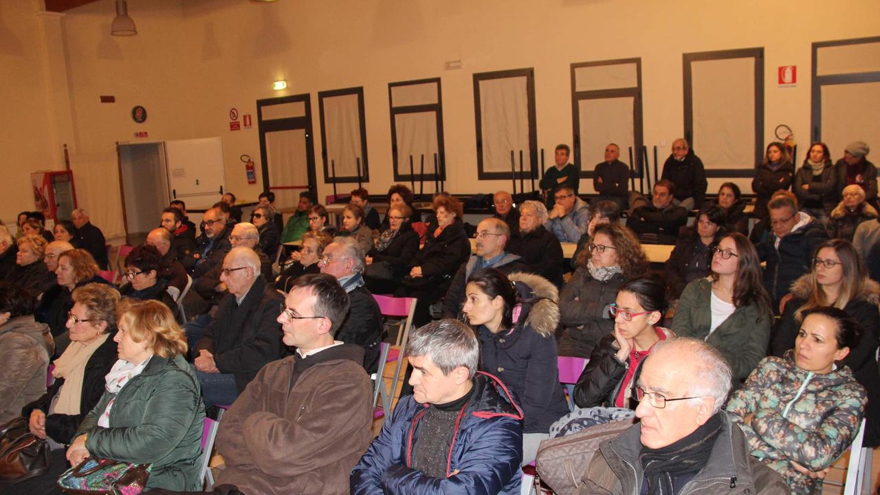 L'assemblea alla parrocchia dell'Ascensione sulla raccolta porta a porta