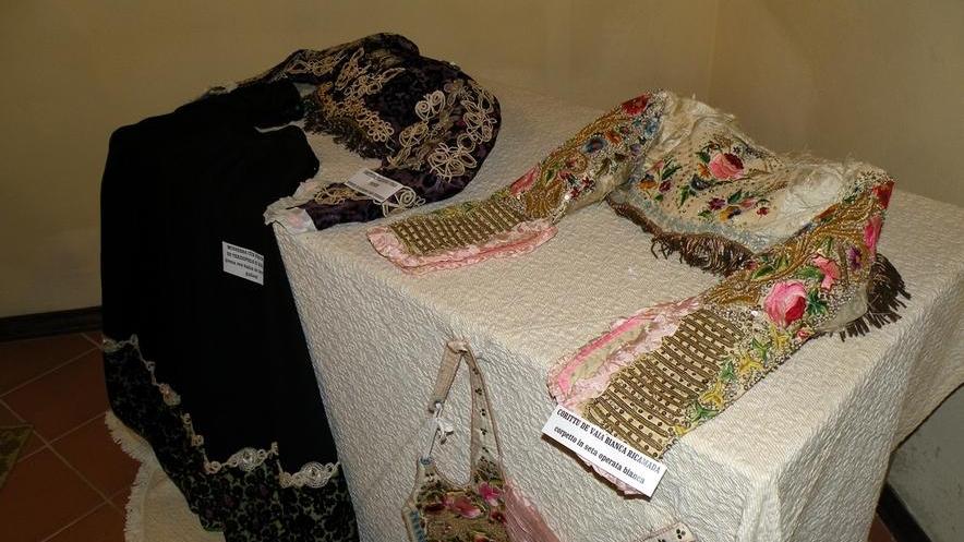 In vetrina gli antichi costumi di Cossoine
