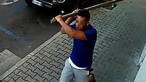 A giugno l’aggressione con i bastoni