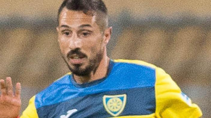 Carrarese, che occasione il derby