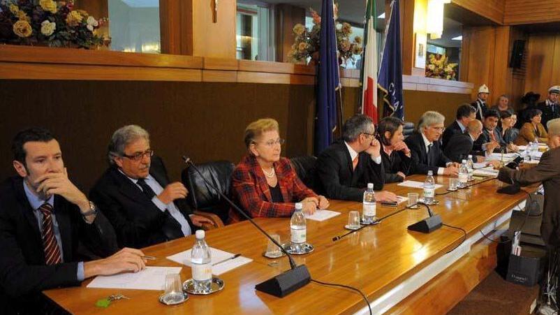 Scontro Nardi-Volpi, è bufera nel Pd