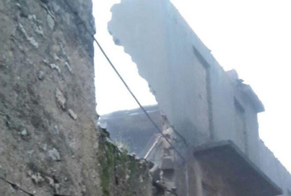 Smottamenti e frane strade invase dal fango e dai detriti 
