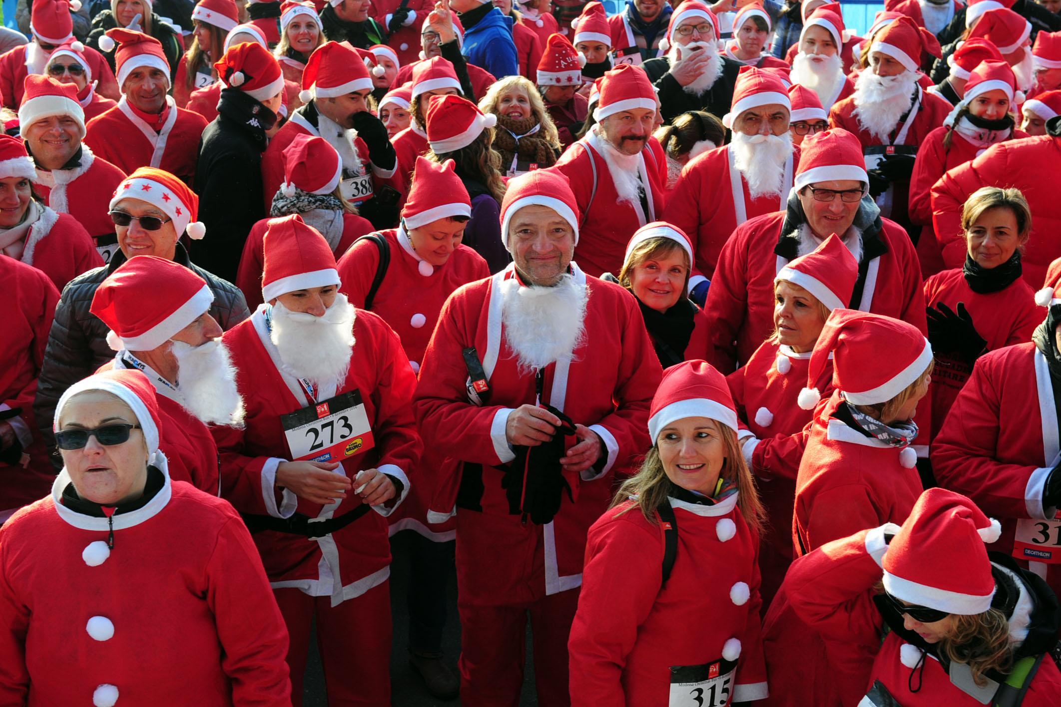Christmas Run a Modena Babbo Natale va di corsa 