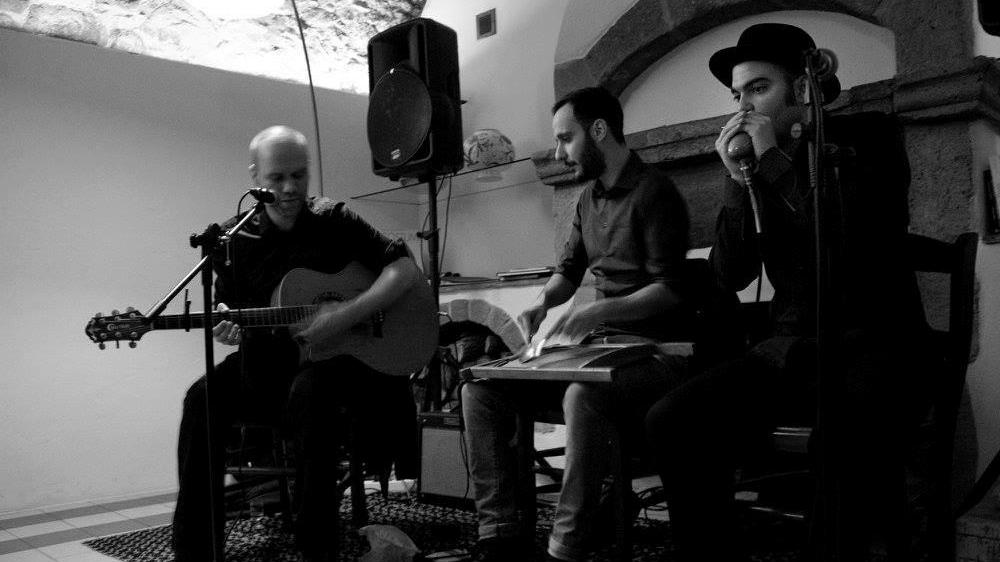 John Drain & The live city blues durante un'esibizione