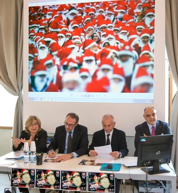 Reggio Emilia, Babbi Natale di corsa per la Pediatria 