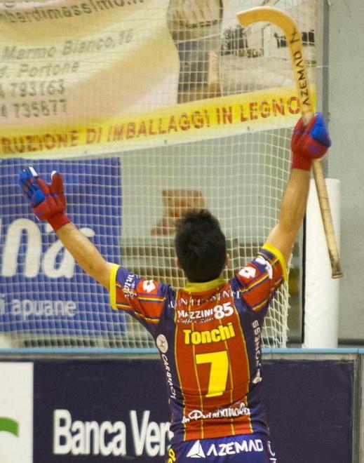 Continua il sogno dei rossoblù Vittoria a Monza 