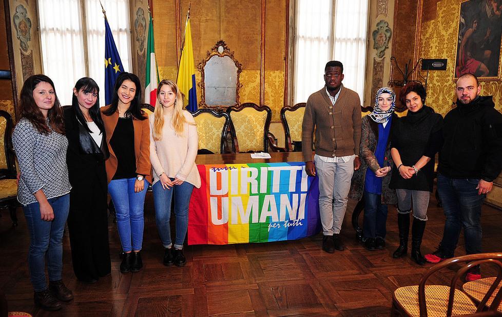 In piazza Torre si celebra la giornata dei diritti umani