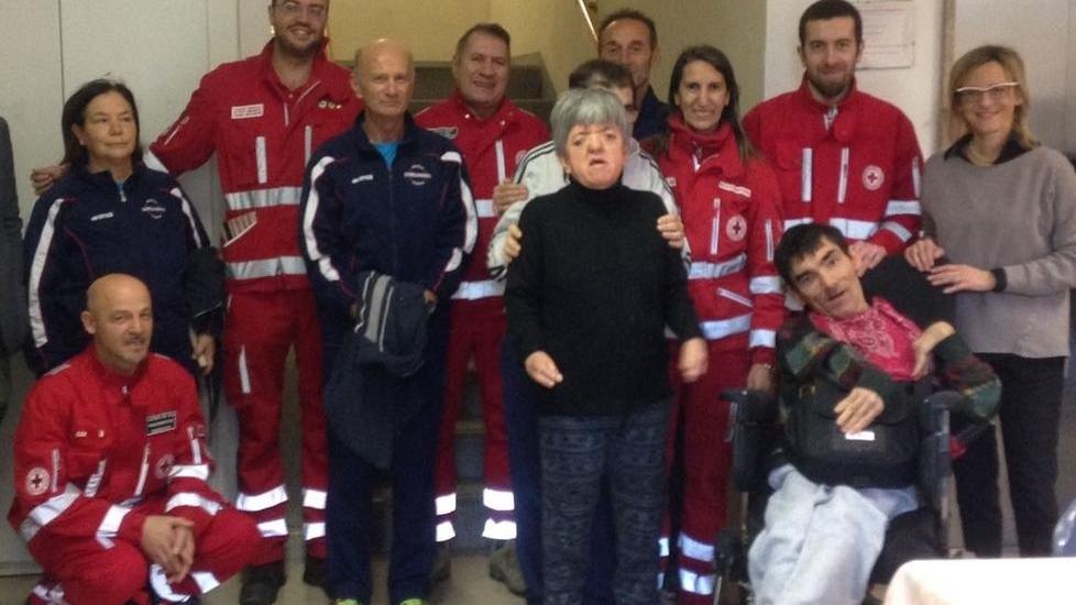 Defibrillatore per il Centro Del Monte