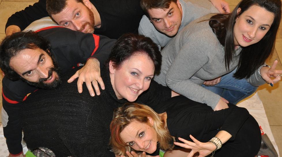 Un gruppo teatrale per non disperdere i talenti del luogo 