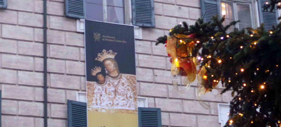 Oggi alle 16.15 l’omaggio a Maria