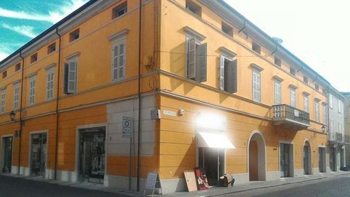 Crac Cmr, palazzo Novecento va all’asta