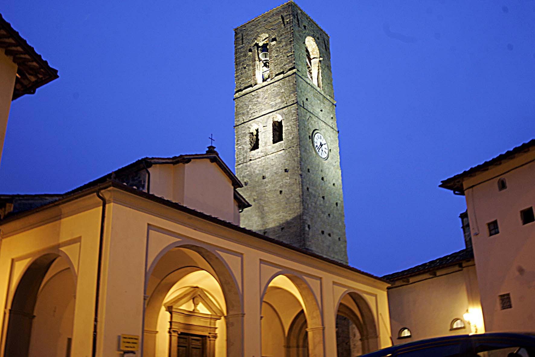 La chiesa di Santa Maria Assunta a Massa, adiacente al museo di San Michele (Foto Nucci)