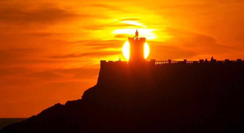 I più bei tramonti nei calendari solidali per aiutare i bambini