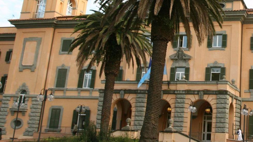 Ancora grave l’atleta di 19 anni dopo l’incidente in palestra
