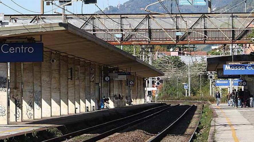 Gli rubano lo zainetto, ma il tablet è in tasca