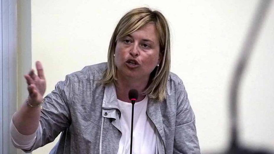 Scuole di Albiano a rischio la Magnani attacca il Pd