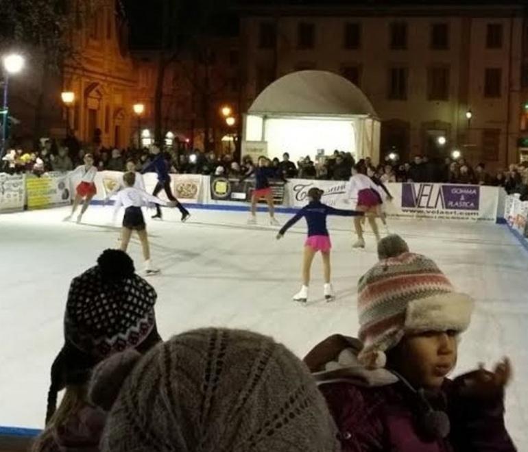 Bus alla scoperta del territorio e pista pattinaggio su ghiaccio