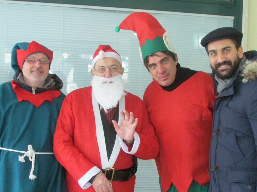 Natale al mare, i commercianti ci sono 