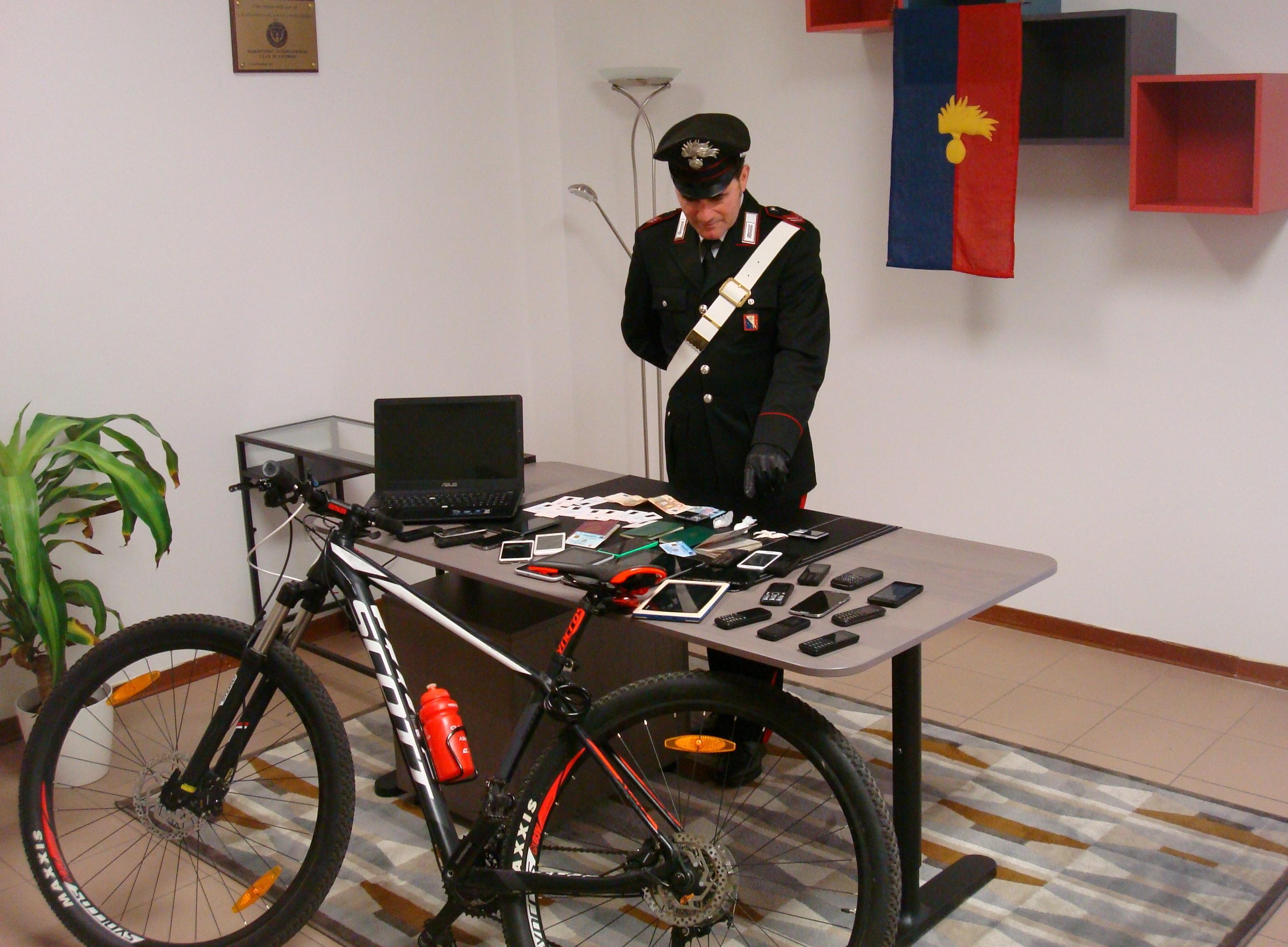 La bici è stata sequestrata dai carabinieri