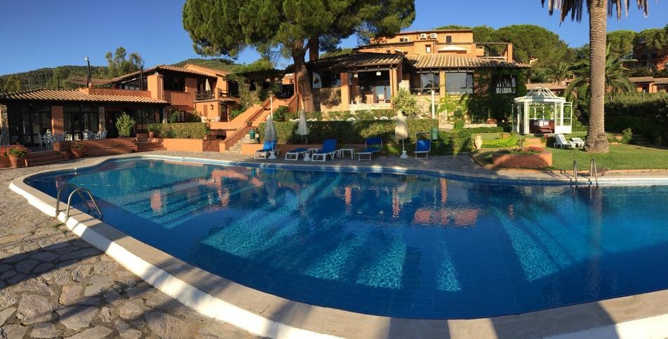 Il Relais delle Picchiaie nella foto pubblicata sul sito www.petroholding.it