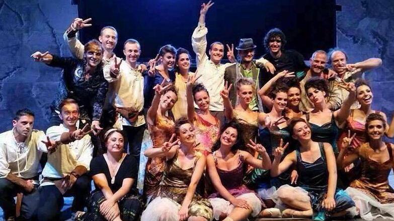 Il fantasma dell’Opera con stuzzichini nel foyer del teatro