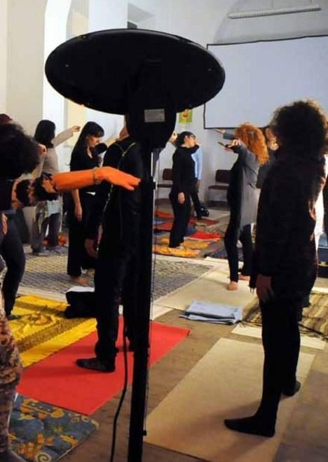 Un laboratorio di yoga e gioco dedicato ai più piccoli