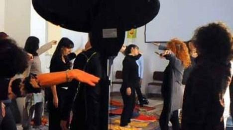 Un laboratorio di yoga e gioco dedicato ai più piccoli