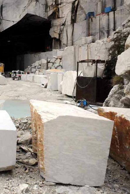 Oggi un presidio per dire basta alle morti in cava 