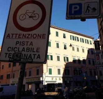 TRAFFICO