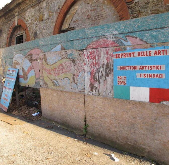 Alla Guglia il “museo permanente del degrado”