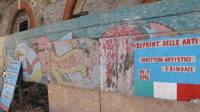 Alla Guglia il “museo permanente del degrado”