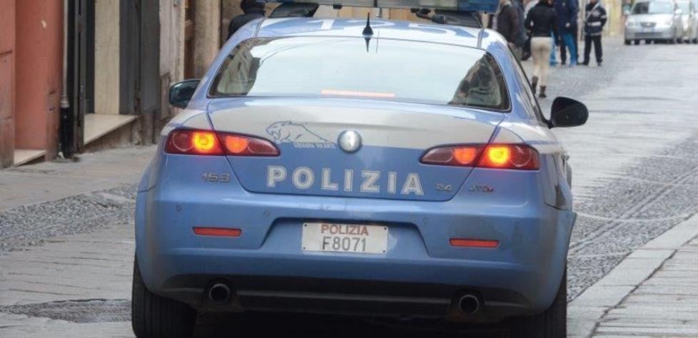 In giro per la città a commettere furti su un’auto rubata