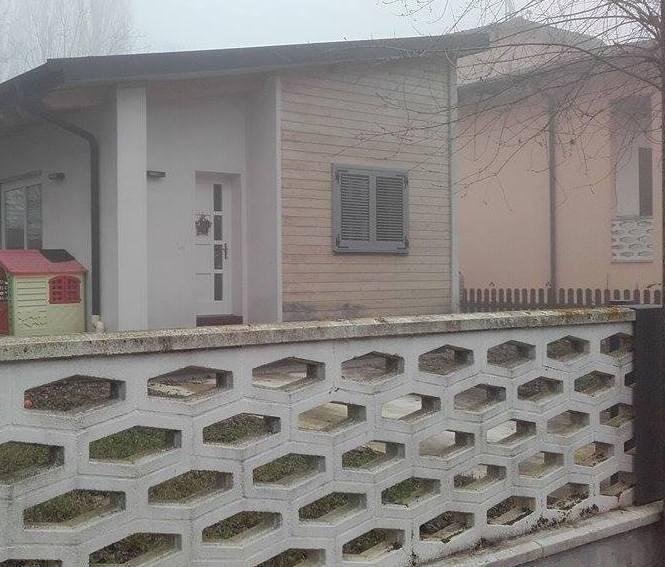 Casa devastata dai ladri 