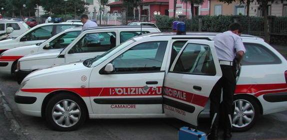 La polizia municipale di Camaiore