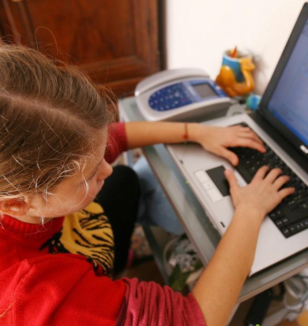 “Minori e social network”: avvocati sociologi e psicoterapeuti a confronto 