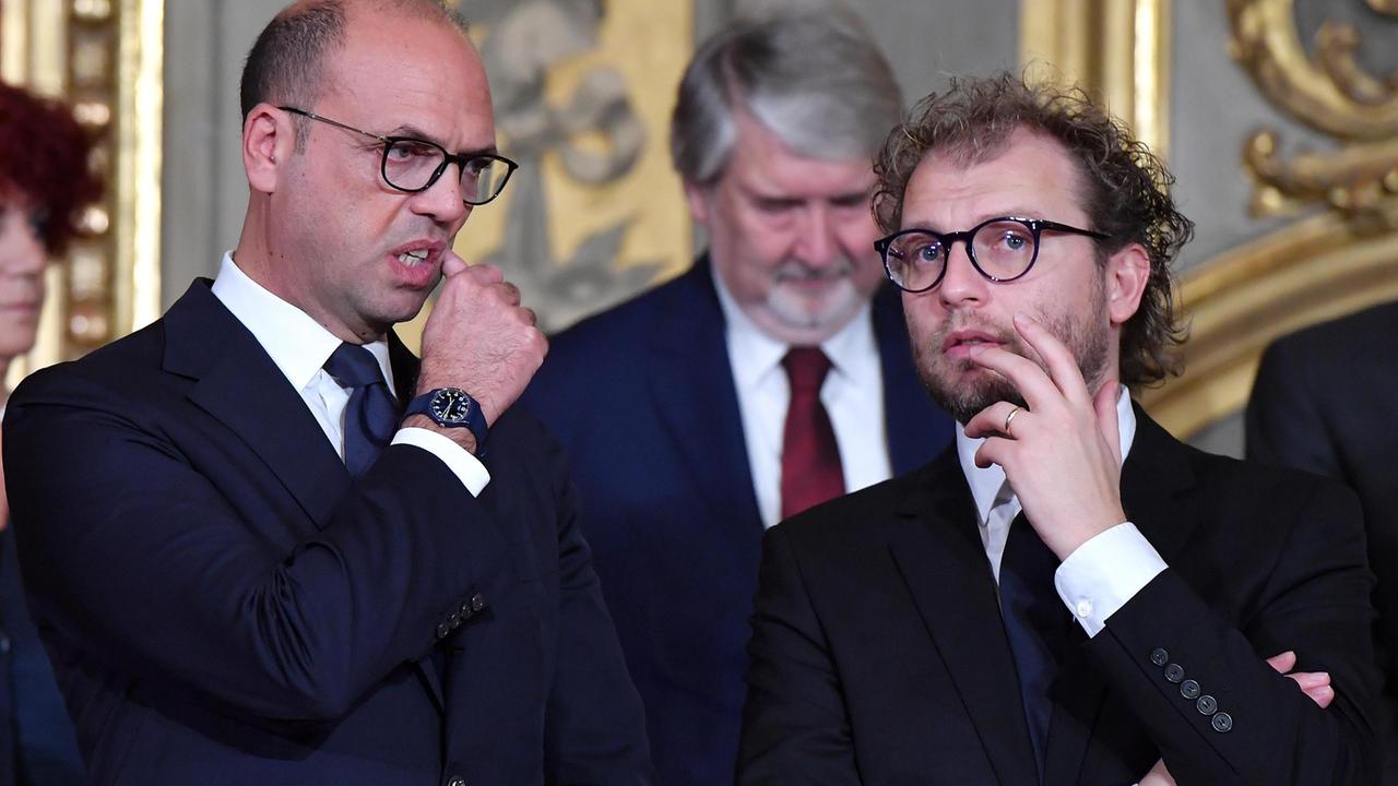 Nuovo governo, resta inascoltato il voto del referendum - L'editoriale