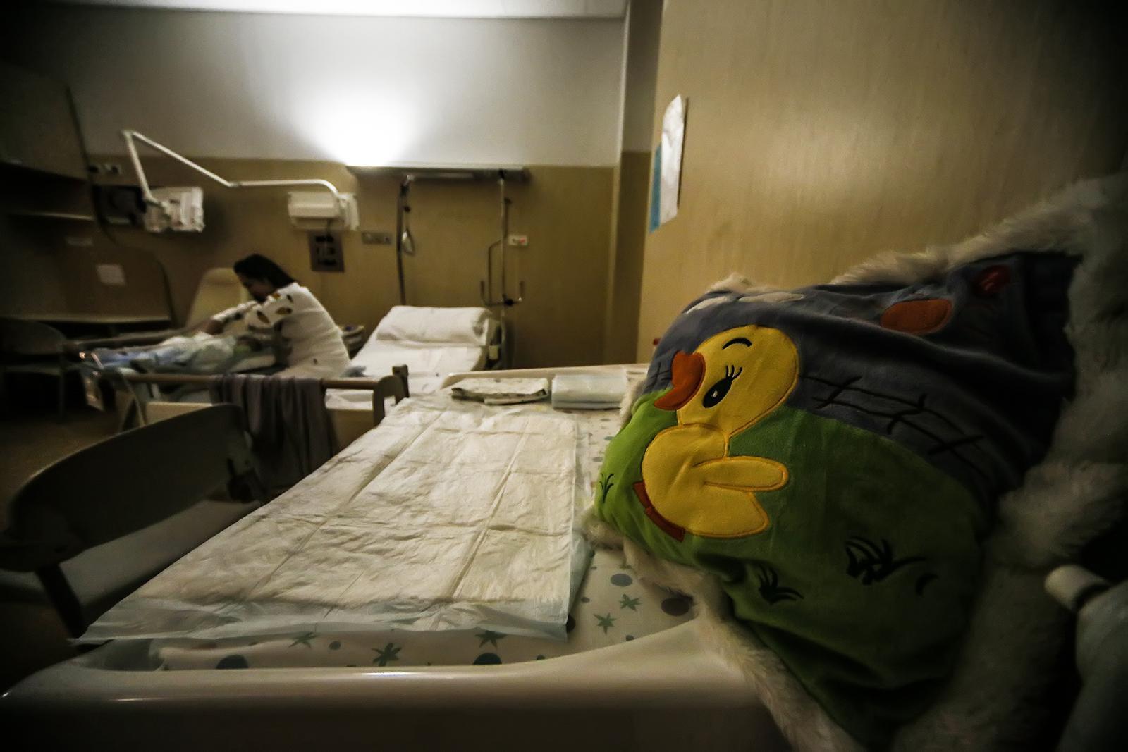 Una notte in Maternità: «Si entra coppia e si esce famiglia», la vita inizia qui - Foto