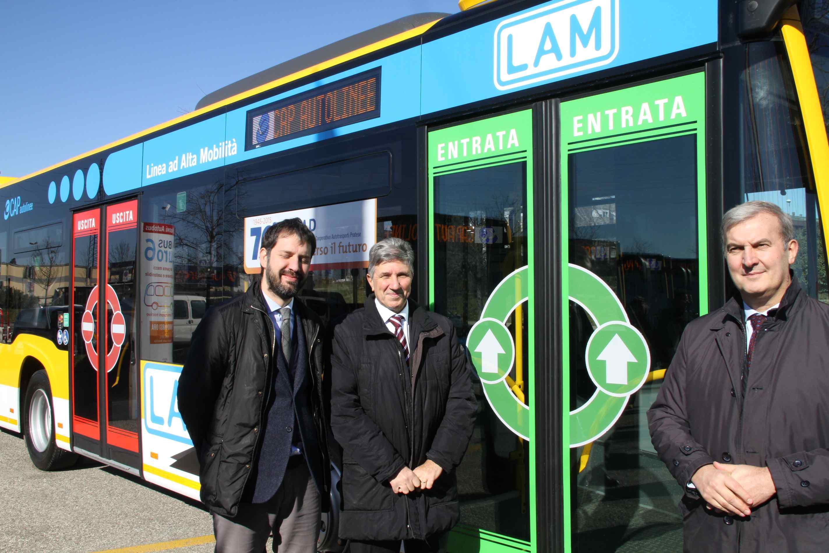 L'assessore Filippo Alessi insieme al presidente di Cap Giuseppe Gori e al direttore Alberto Banci
