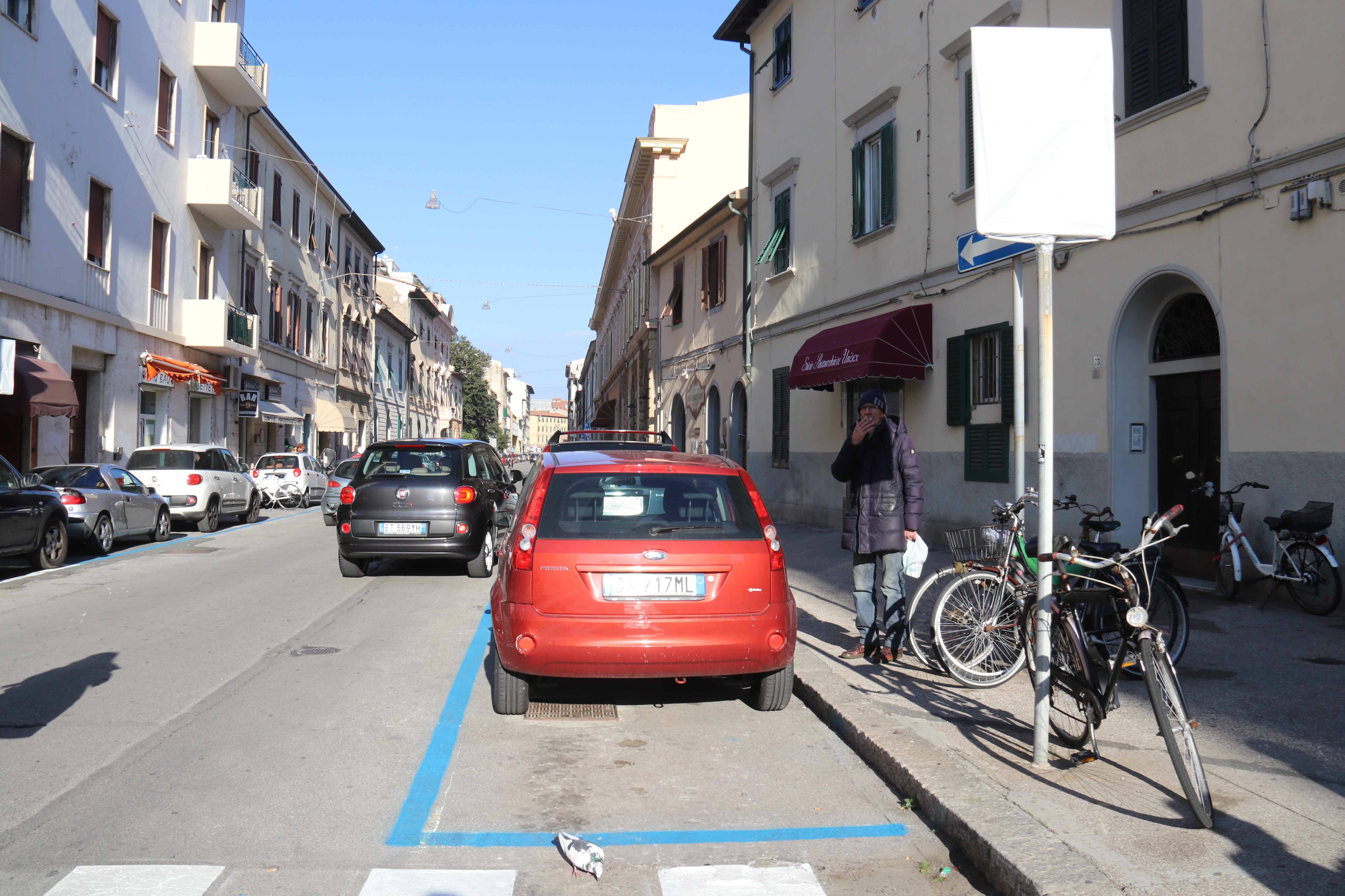 Via ai parcheggi a pagamento in via Roma: ecco costi e regole
